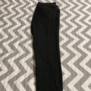 Old Navy full panel maternity skinny jeans